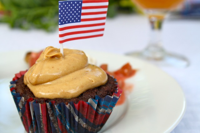 Peanut butter brownie cupcake (Eat Me. Drink Me.)