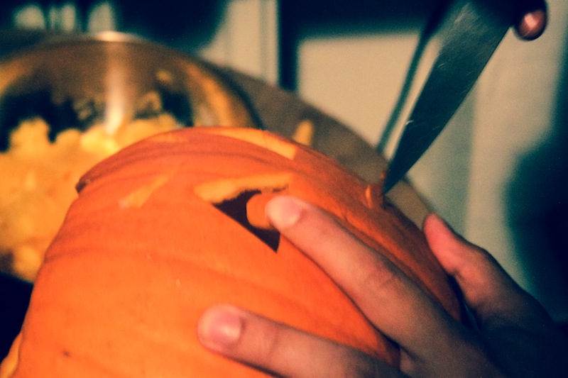 Pumpkin carving (Eat Me. Drink Me.)