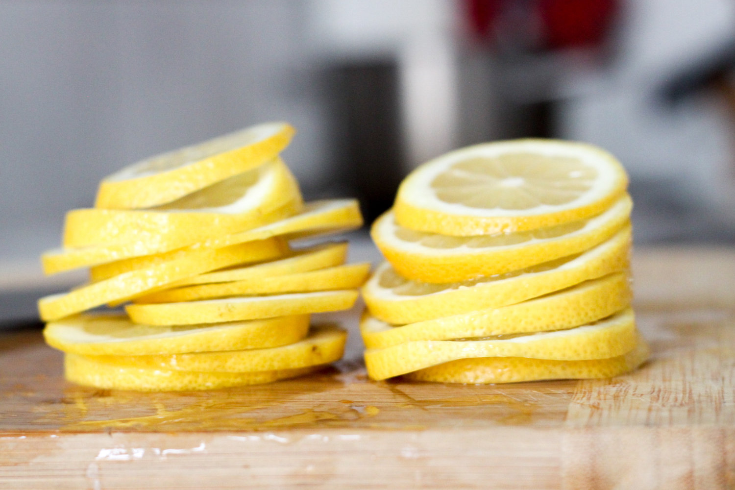 Lemon slices (Eat Me. Drink Me.)