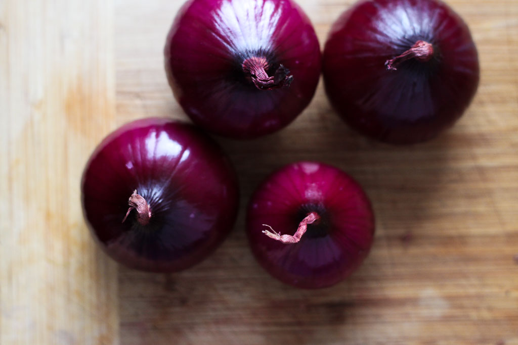 Red onions (Eat Me. Drink Me.)